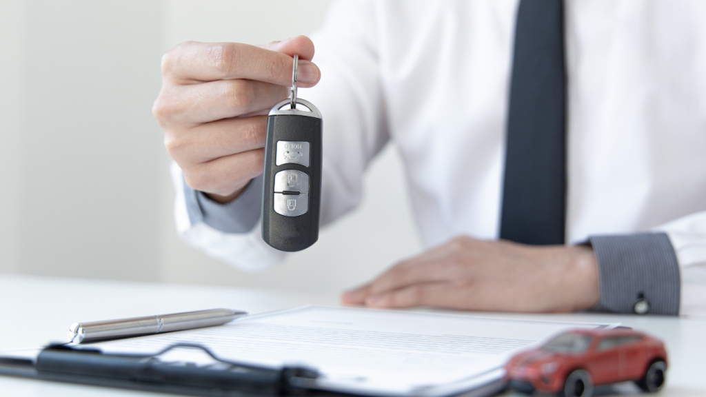 Noleggio a lungo termine o acquisto auto